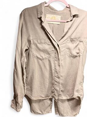 Bella Dahl Beige Button-Front Utility Shirt